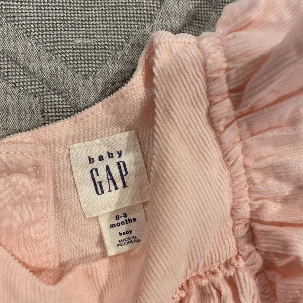 Baby Gap 0-3m Pink Corduroy Pocket Dress